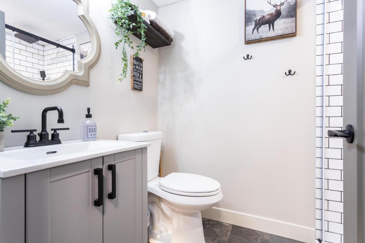 Nest On Perfection - Newly Renovated Ski In Ski Out Mountain View Condo Big White Exteriér fotografie
