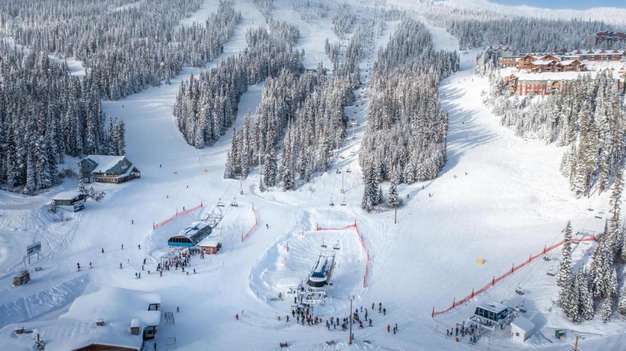 Nest On Perfection - Newly Renovated Ski In Ski Out Mountain View Condo Big White Exteriér fotografie