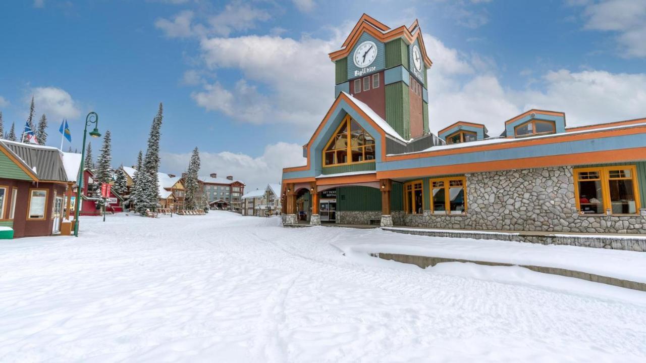 Nest On Perfection - Newly Renovated Ski In Ski Out Mountain View Condo Big White Exteriér fotografie