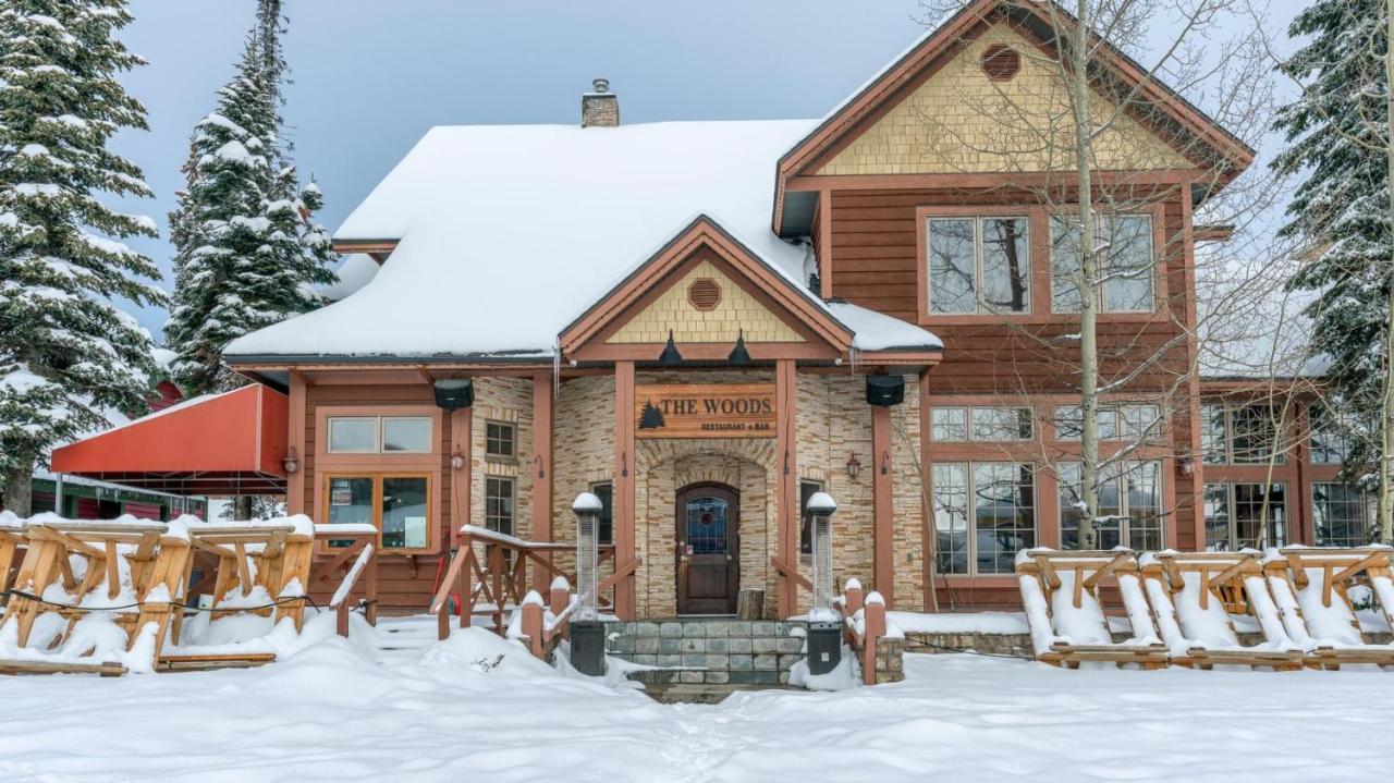 Nest On Perfection - Newly Renovated Ski In Ski Out Mountain View Condo Big White Exteriér fotografie