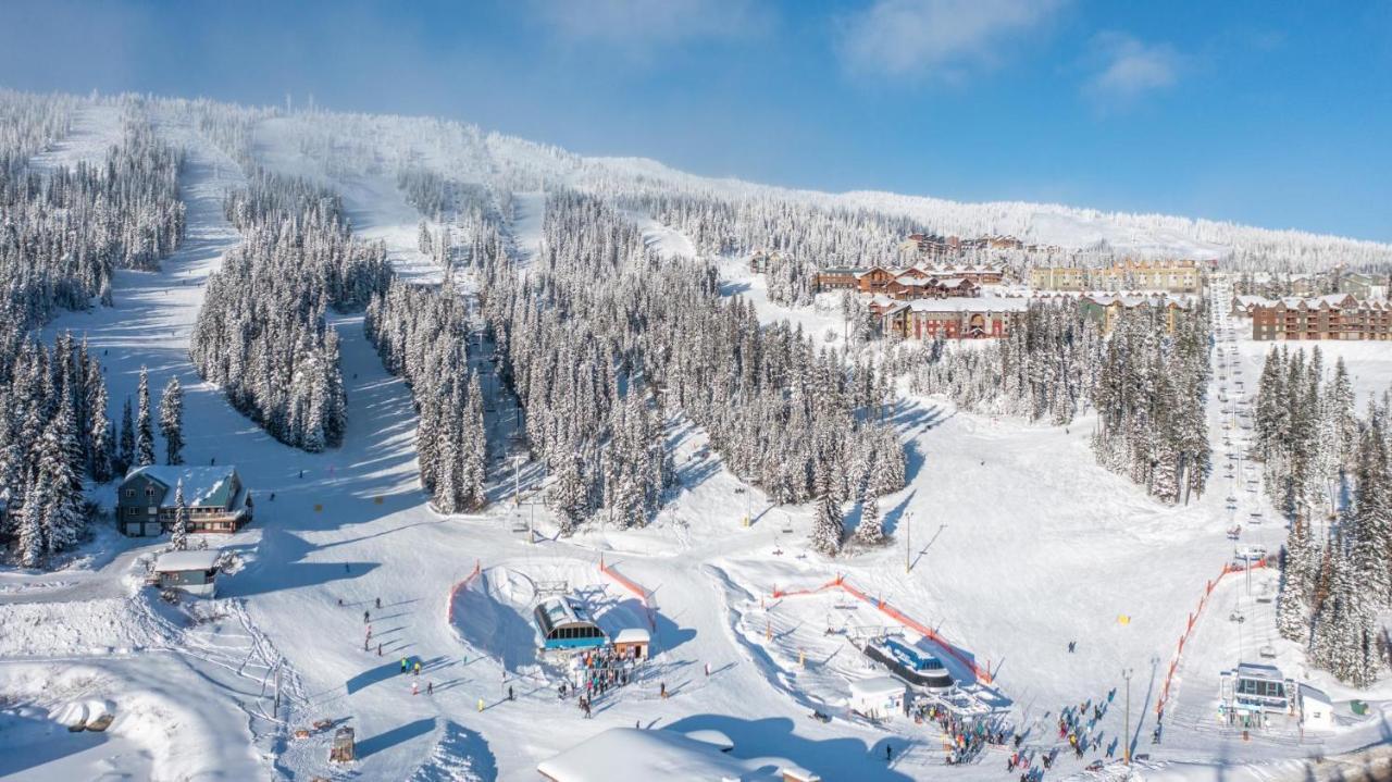 Nest On Perfection - Newly Renovated Ski In Ski Out Mountain View Condo Big White Exteriér fotografie