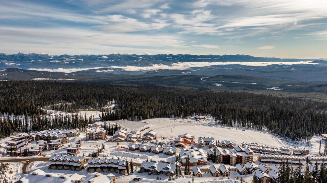 Nest On Perfection - Newly Renovated Ski In Ski Out Mountain View Condo Big White Exteriér fotografie